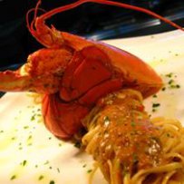 210 x 210: FOOD - PASTA WITH LOBSTER