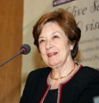 Συνέντευξη της Dr. Τριχοπούλου για την Μεσογειακή διατροφή
