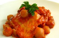 COD AND SHALLOTS IN TOMATO SAUCE