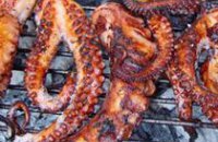 FOOD - CHARCOAL-GRILLED OCTOPUS