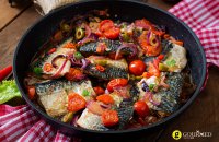 Haraymi - Ψάρι στο τηγάνι με λεμόνι, ντομάτα και μπαχαρικά από τη Λιβύη