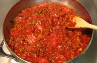 thyme, herb tomato sauce, Santorini tomatoes